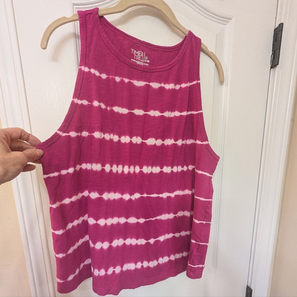 Time and Tru Fuchsia and White Tie Dye Tank Top